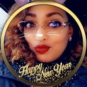 Meet your Posher, Renatta